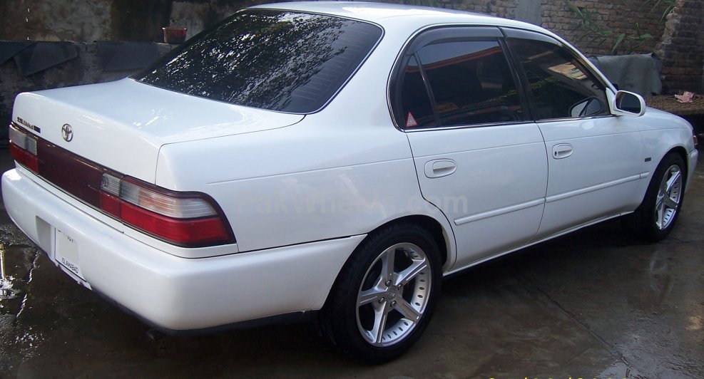 Toyota Corolla 1995