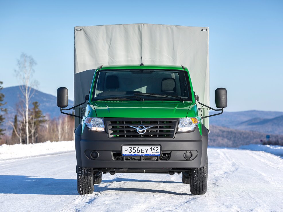 УАЗ профи 4x4