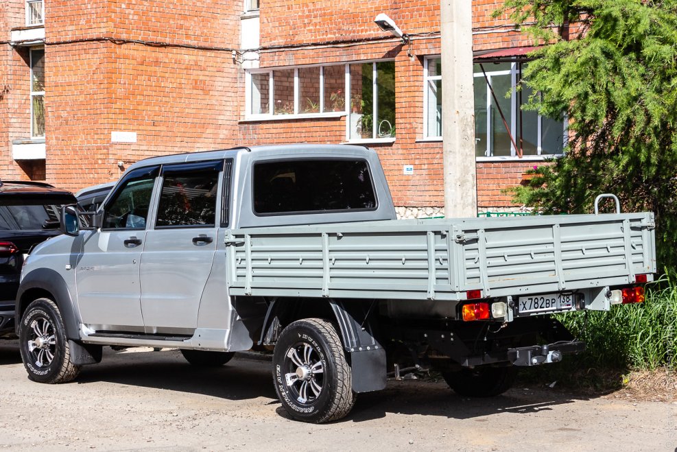 УАЗ-23632 грузовой бортовой