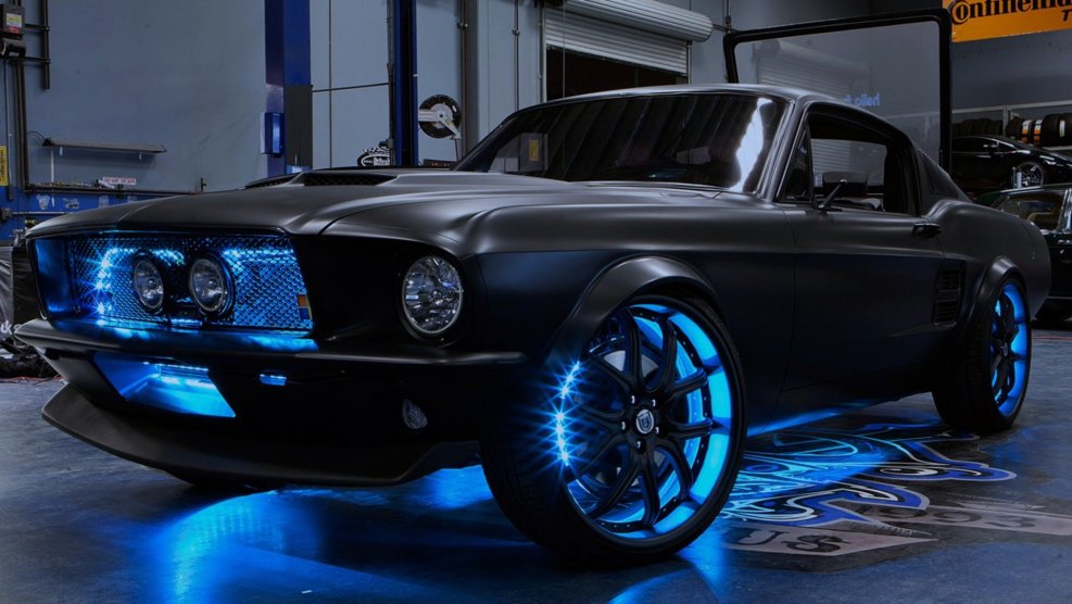 Форд Мустанг West Coast Customs