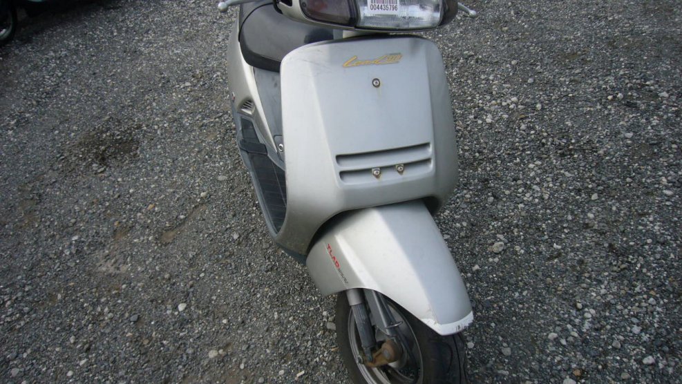 Honda lead 90 rat