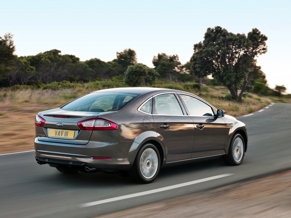 Ford Mondeo 2010 седан