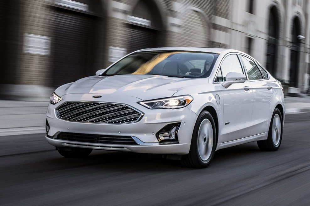 Ford Mondeo 5 хэтчбек