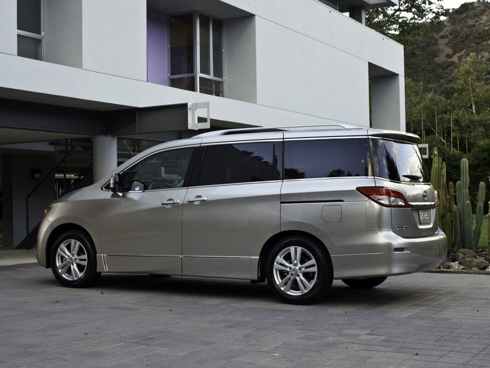 Nissan Quest 2016