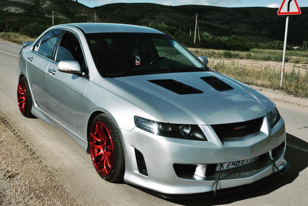 Honda Accord 7 Type r