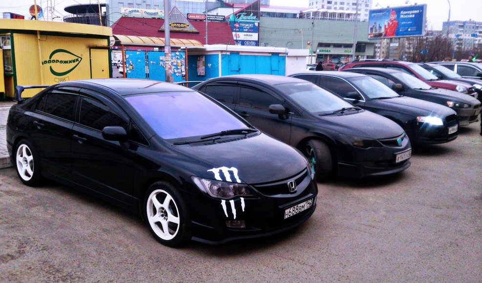 Honda Civic 4d черный