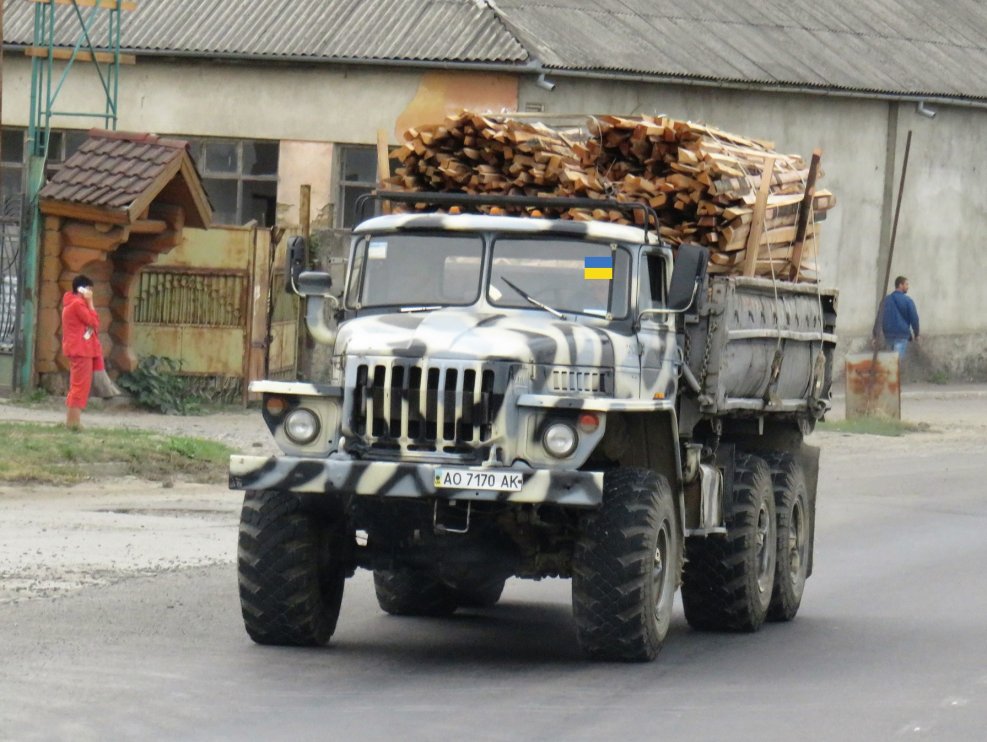 Урал 5557 сельхозник