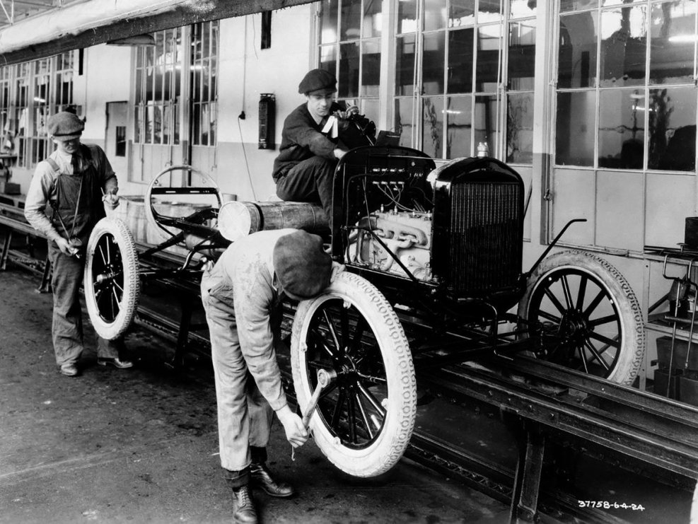 Конвейер Генри Форда 1908-1913