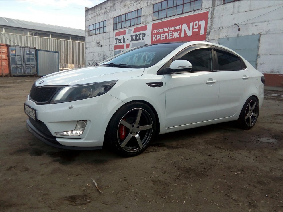 Kia Rio cv3