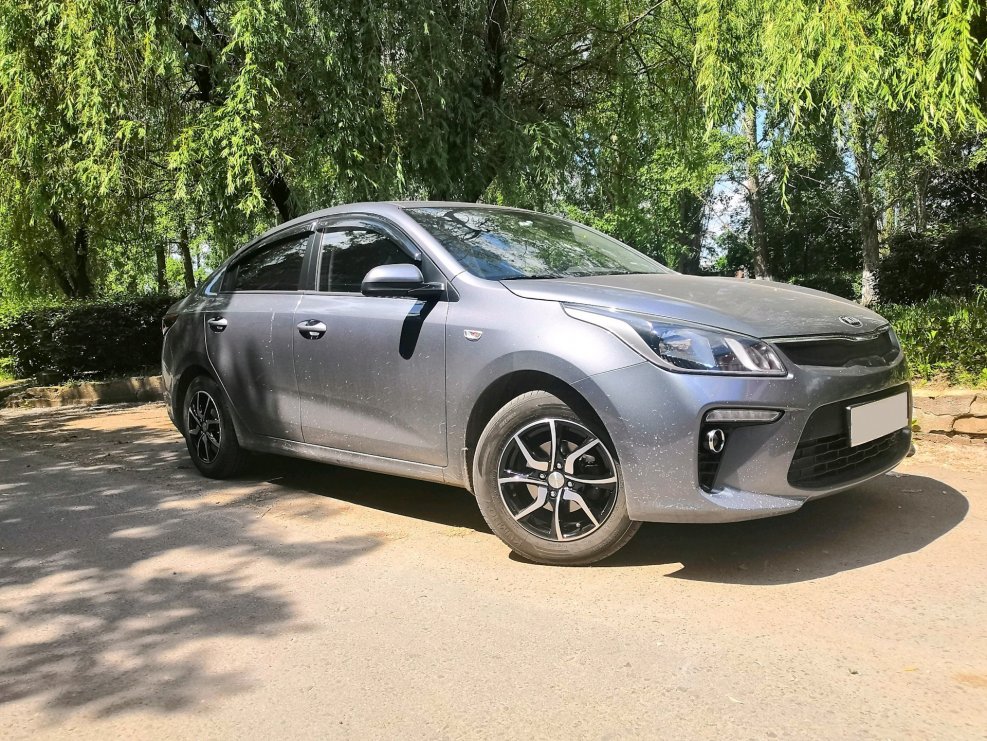 Kia Rio 4 r15