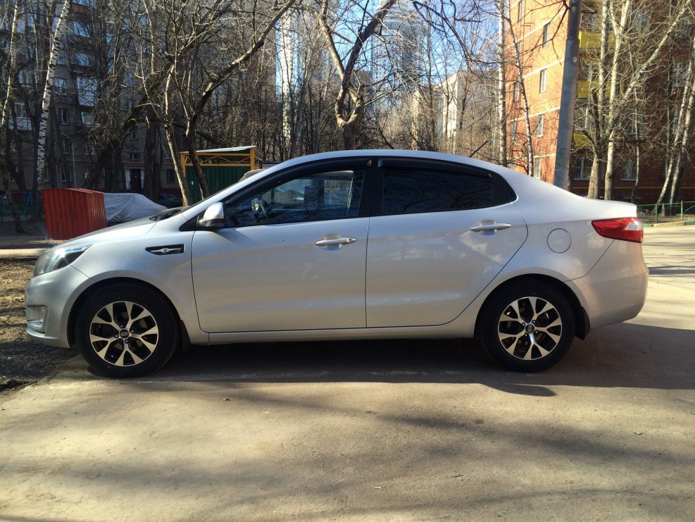 Kia Rio 3 r16