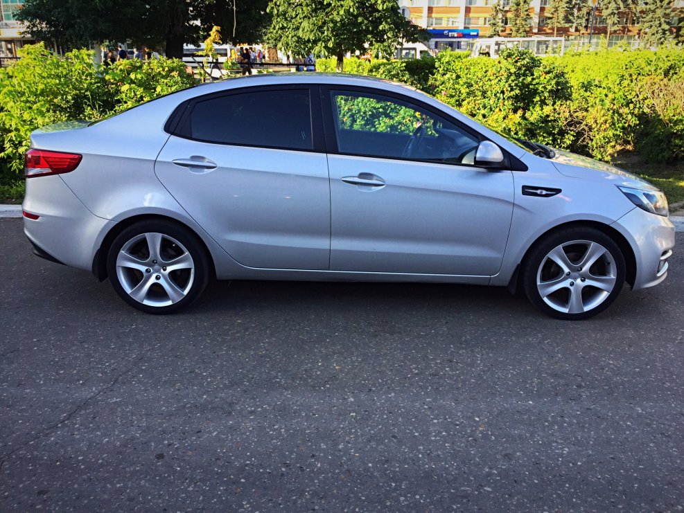 Kia Rio 4 r17