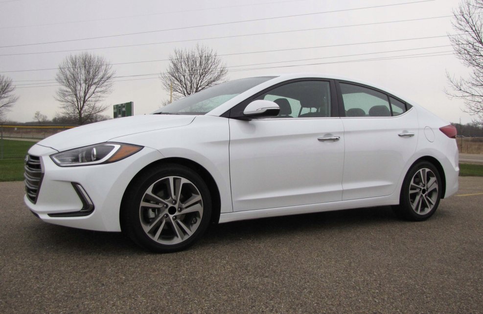 Литые диски Hyundai Elantra 2016