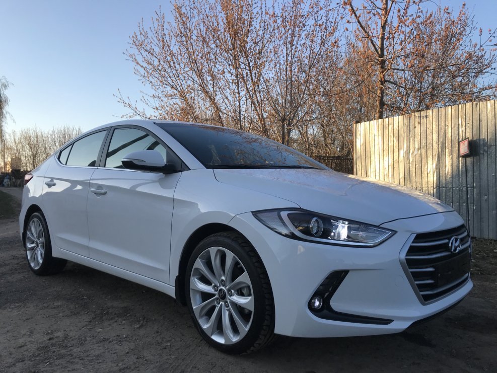 Hyundai Elantra на дисках r17