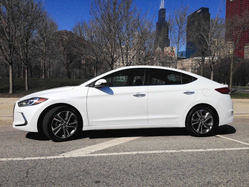 Hyundai Elantra 17