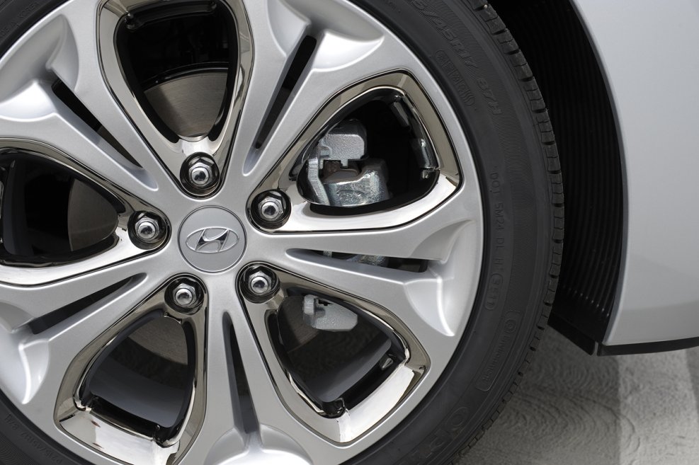 Hyundai Elantra 2012 колесный диск