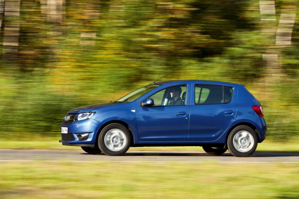 Renault Sandero i 2009 — 2014