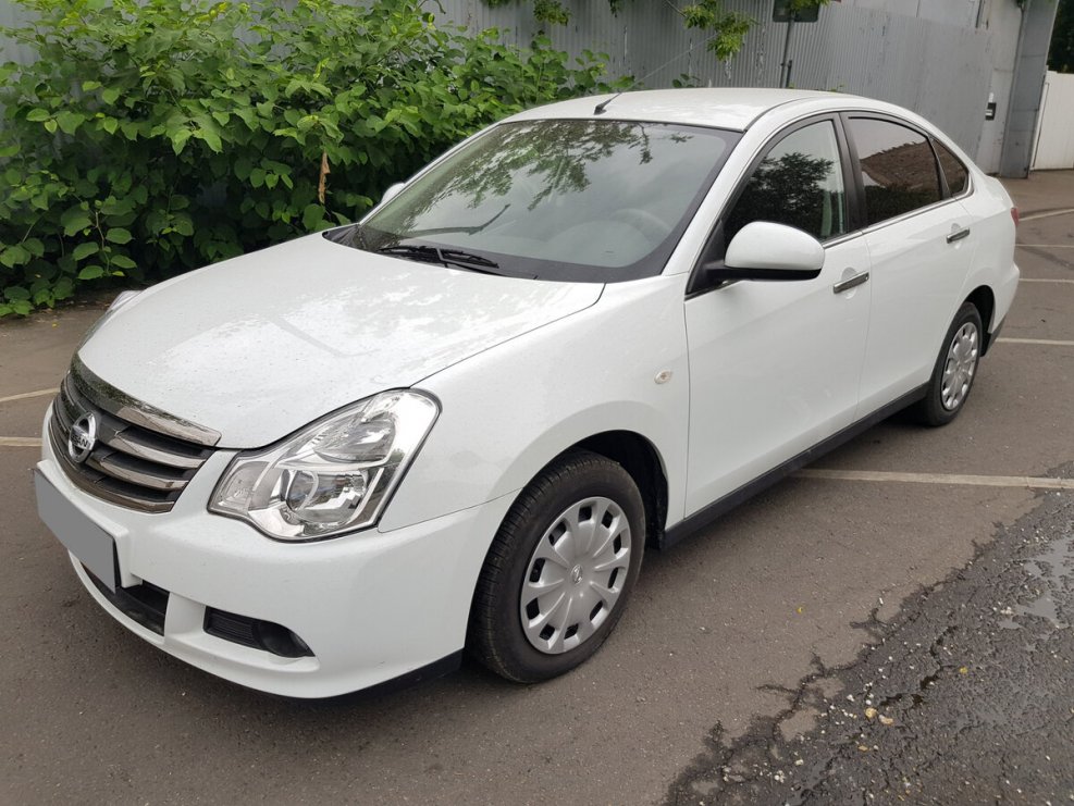 Nissan Almera g15 at