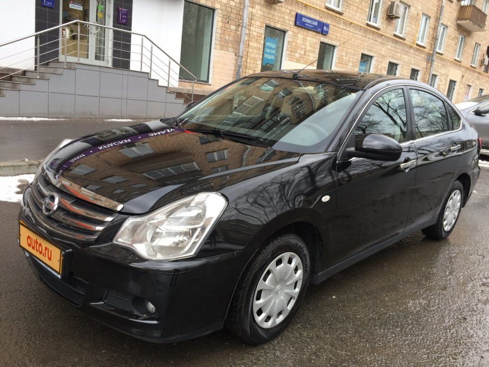 Nissan Almera g15 сзади