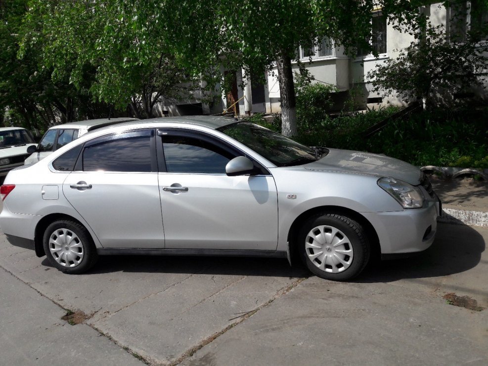 Nissan Almera g15 серый