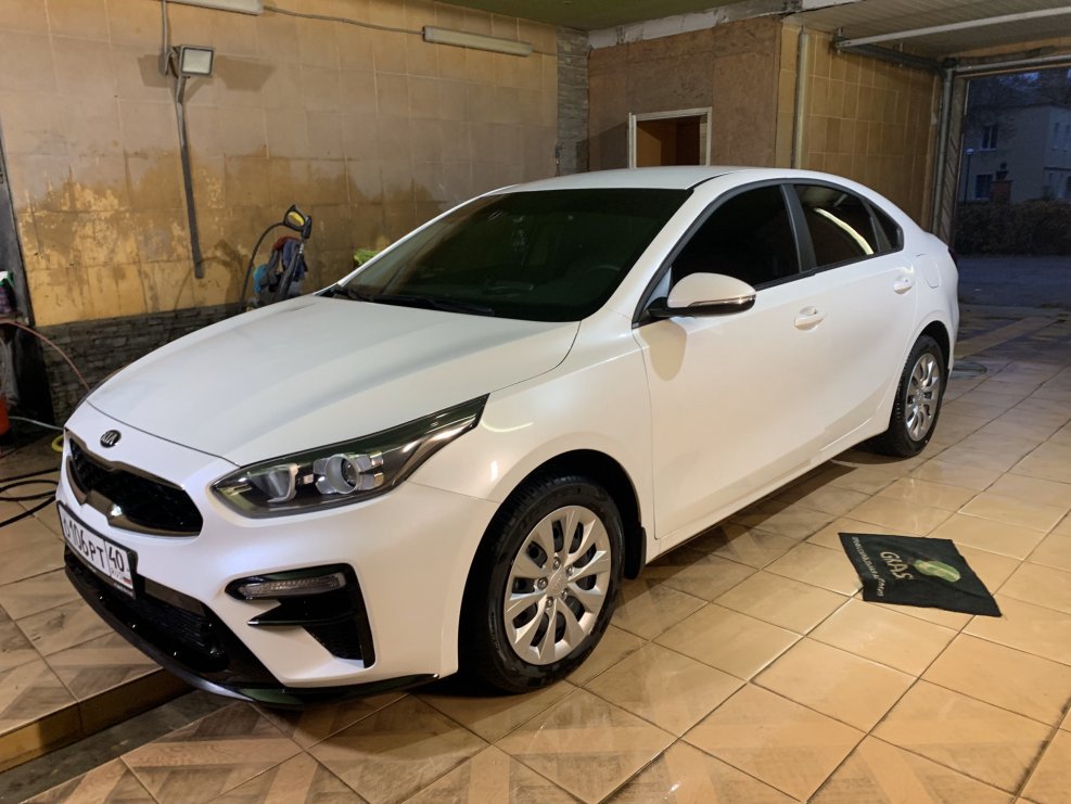 Kia Cerato 4 белый перламутр