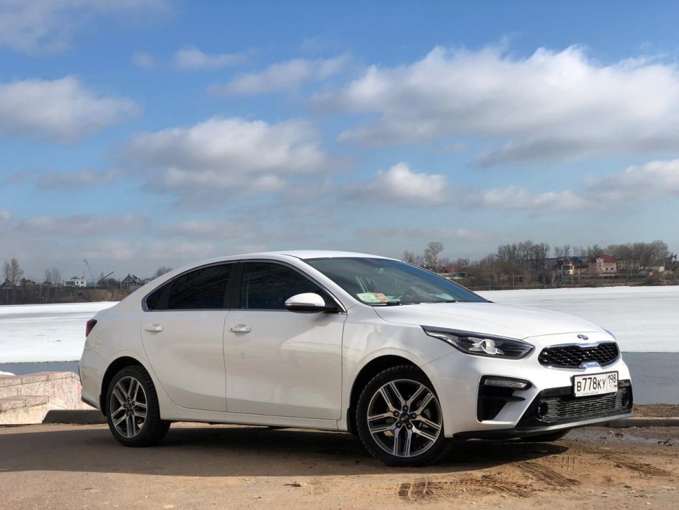 Kia Cerato 2019 белая