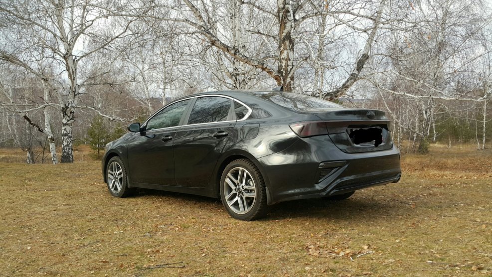 Kia Cerato (4g) серый
