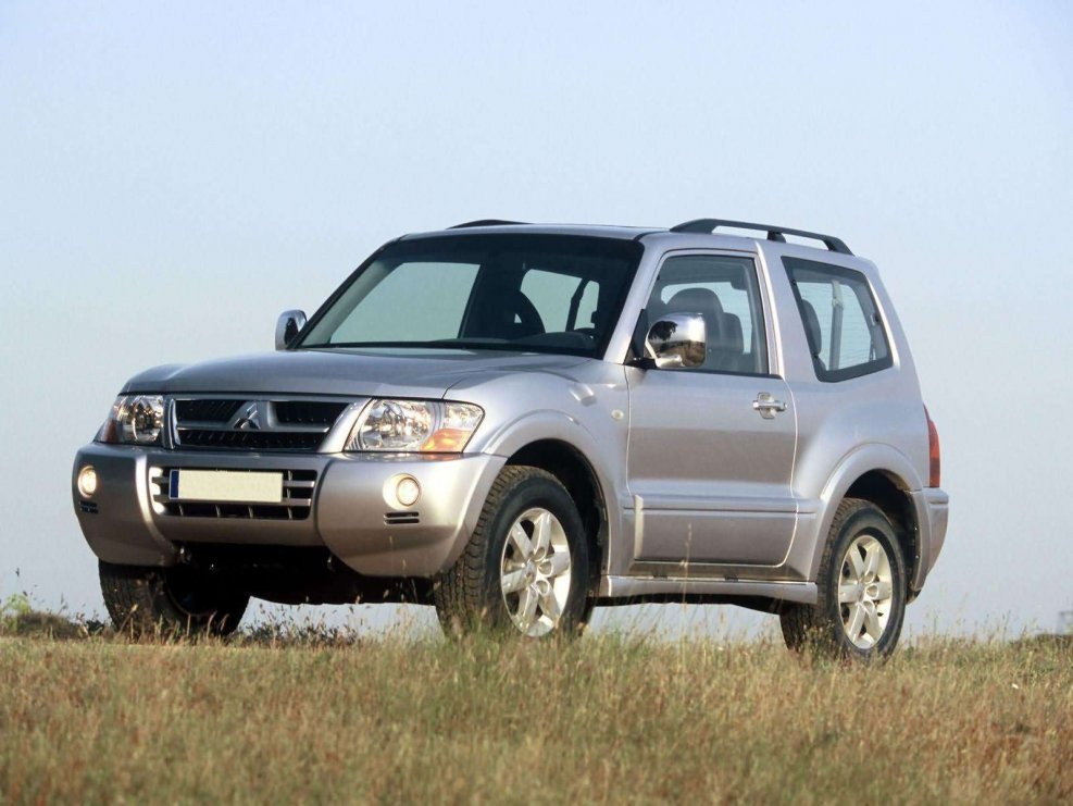 Mitsubishi Pajero 3 Door 2005