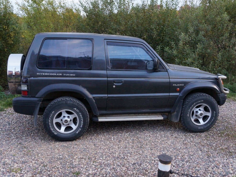 1994 Mitsubishi Pajero II