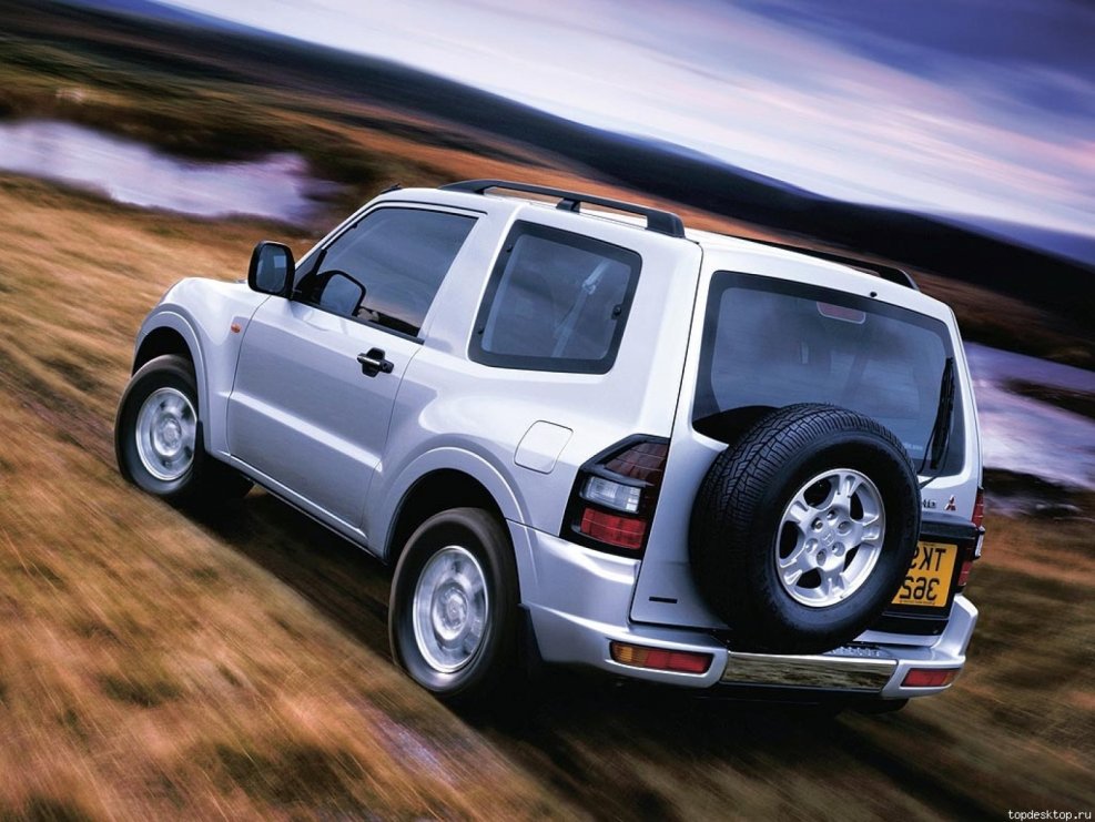 Mitsubishi Pajero 1999-2006