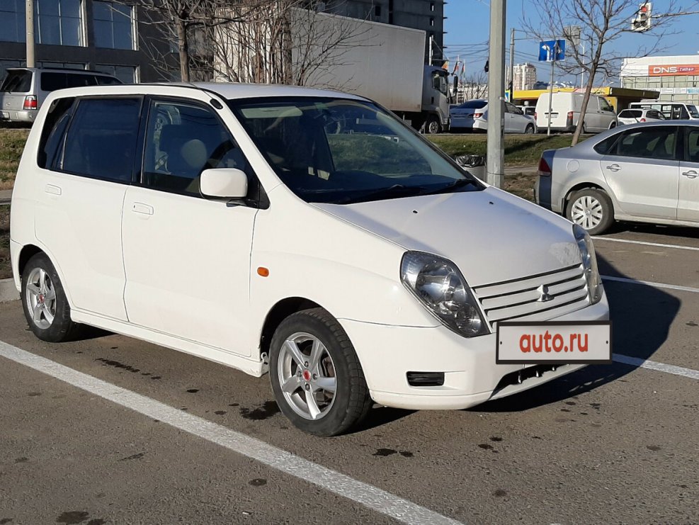Mitsubishi Dingo 1999