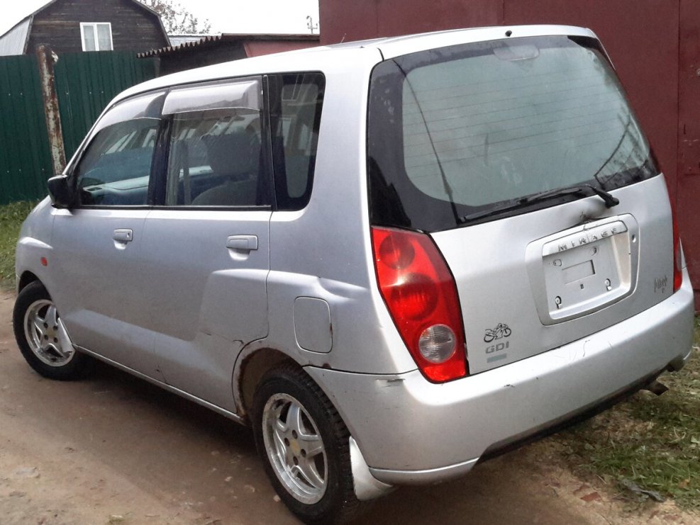 Митсубиси Динго 2001