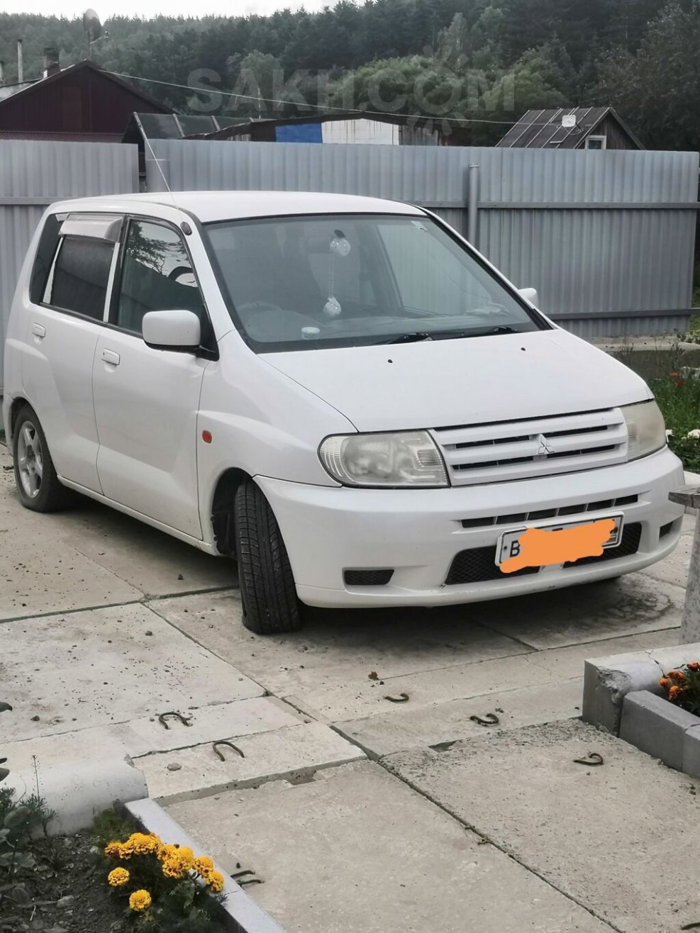 Митсубиси Динго 2001