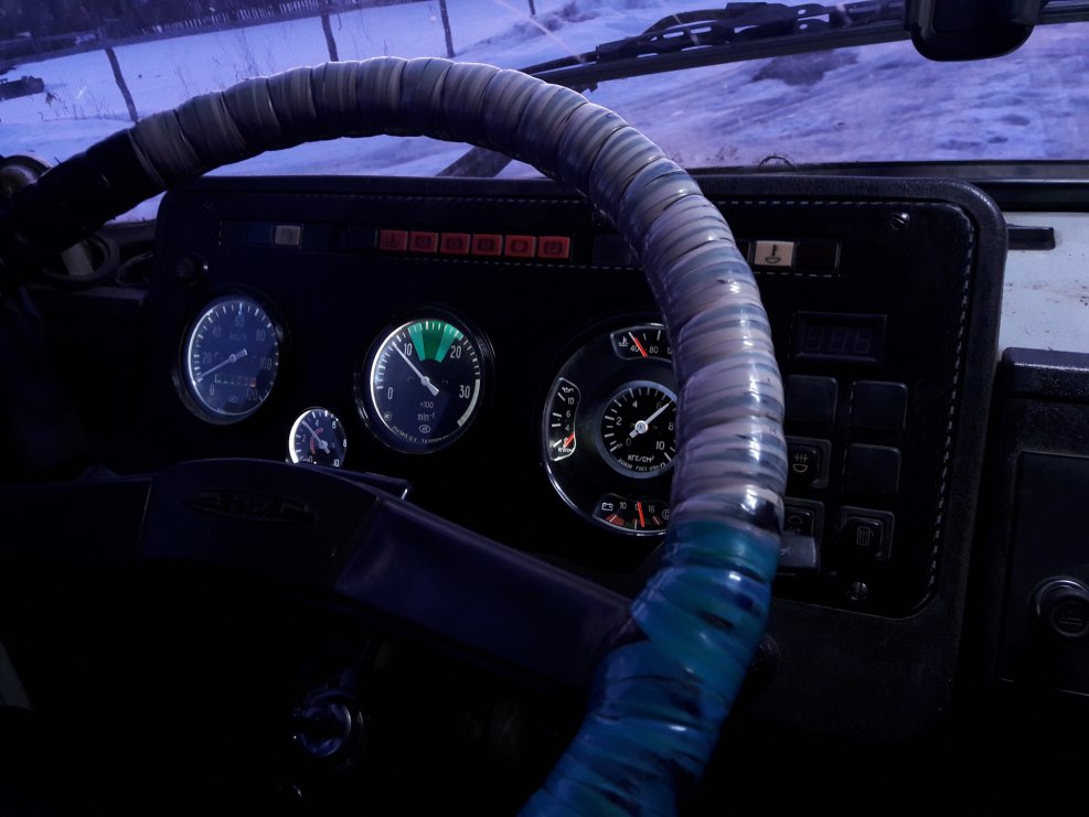 ЗИЛ-5301 салон