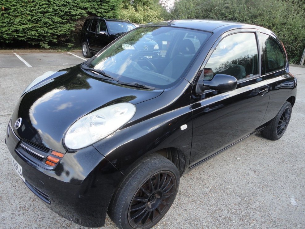 Nissan Micra Wald
