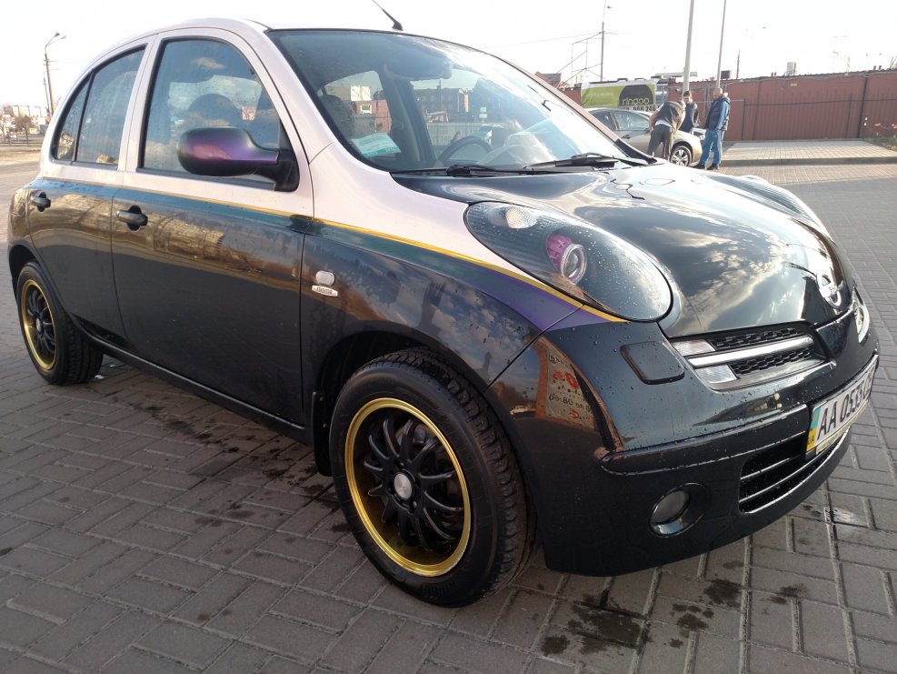 Nissan Micra 12