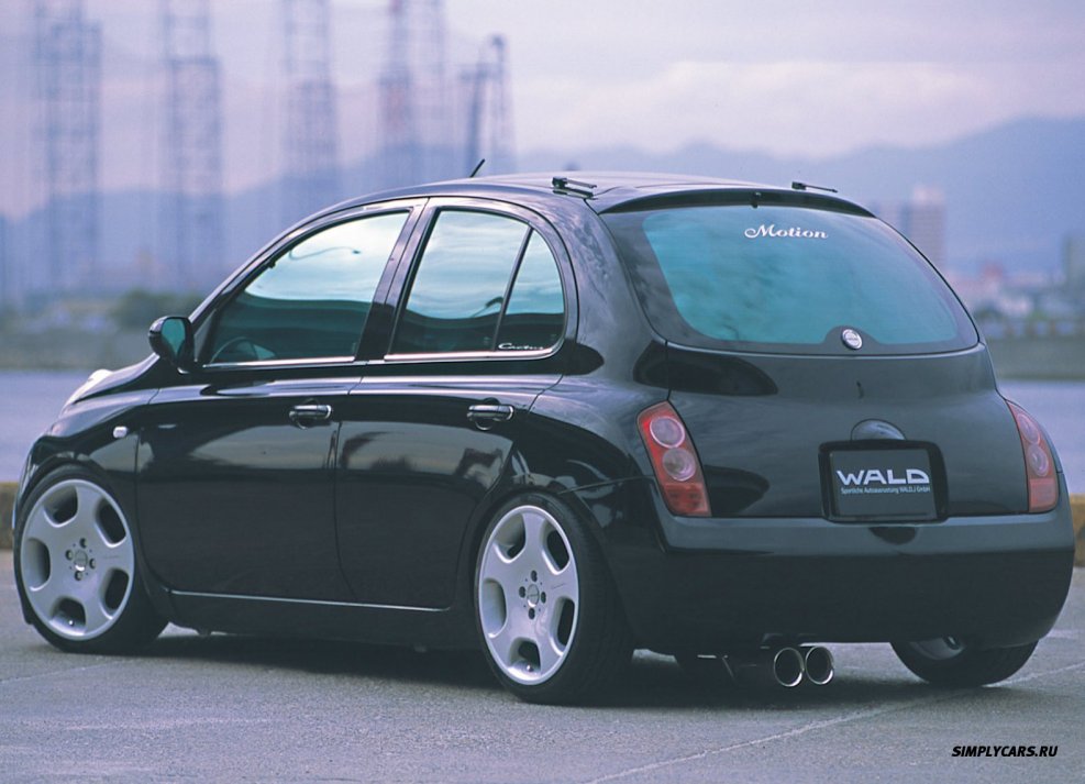 Nissan March k12 stance