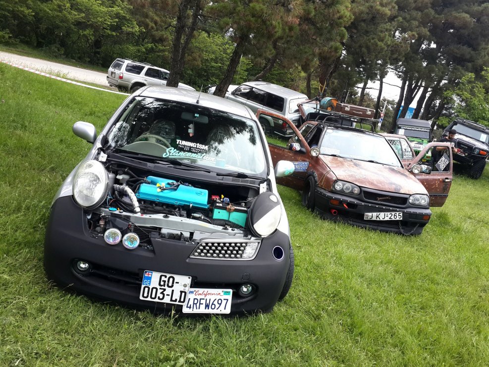 Диски Nissan March k12