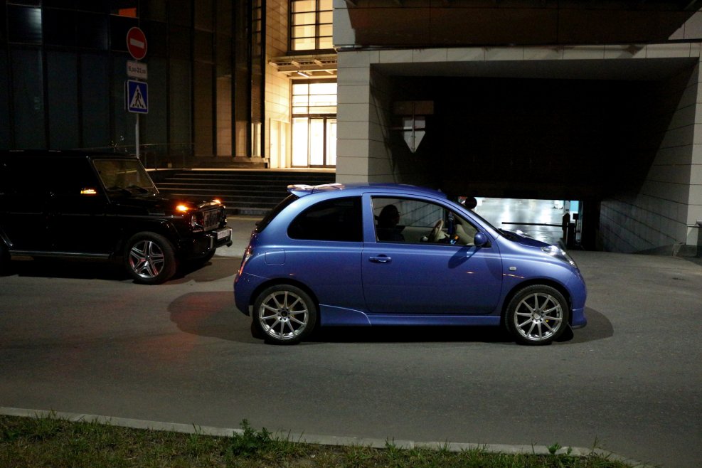 Nissan Micra k12 r16