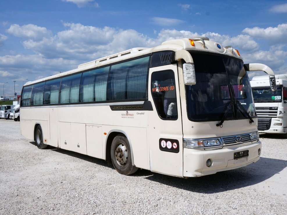 Kia Granbird