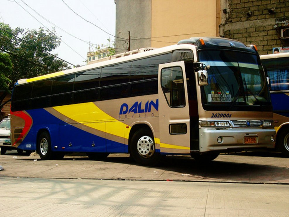 Kia Bus