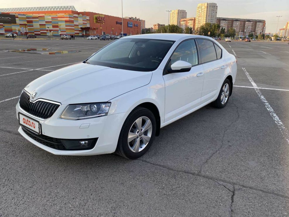 Skoda Octavia a8 белая
