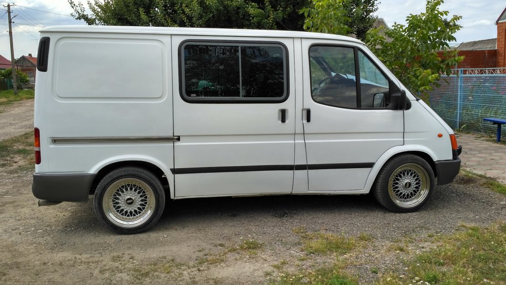 Ford Transit 2.5