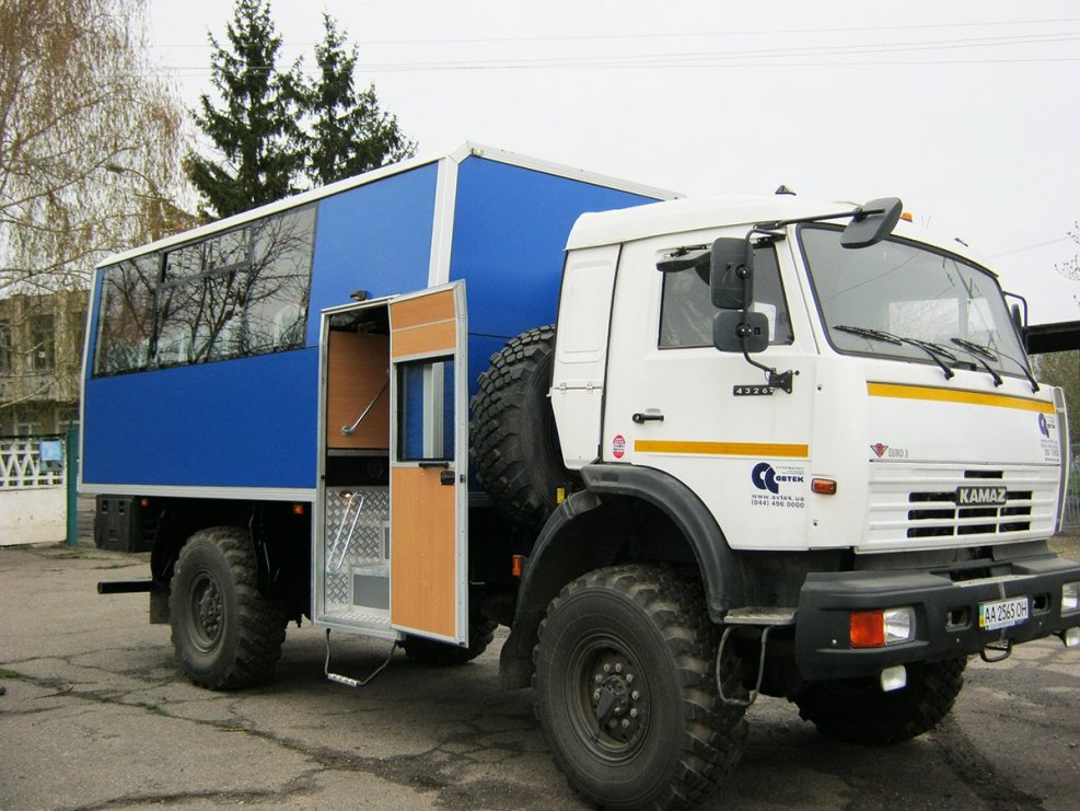 КАМАЗ 43118 вахтовка 4х4