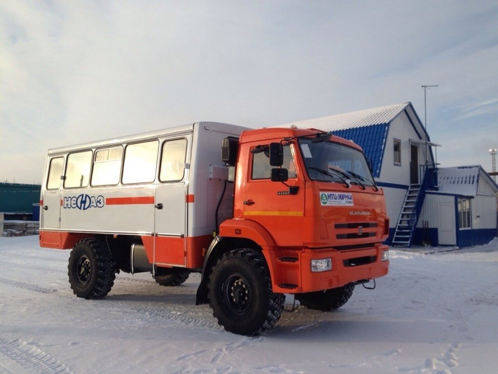 Урал КАМАЗ вахтовка