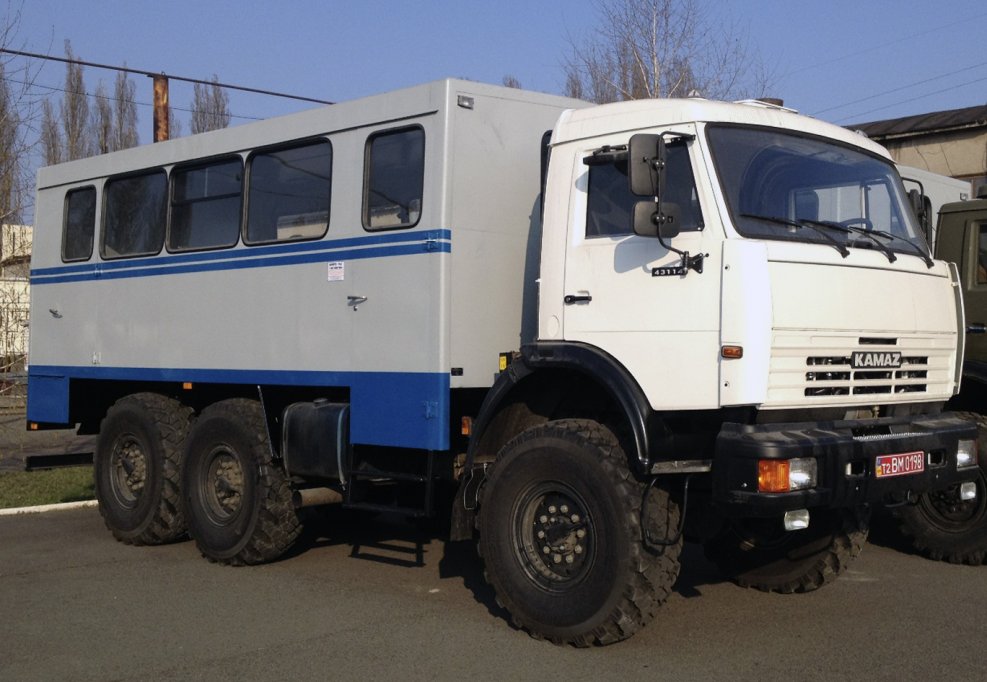 Вахтовый автобус КАМАЗ 5490