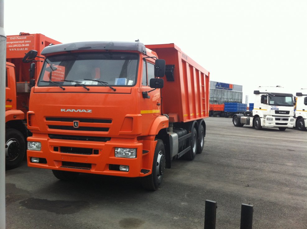 КАМАЗ 6520 самосвал