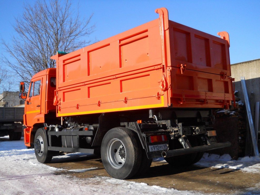 КАМАЗ 43255 самосвал