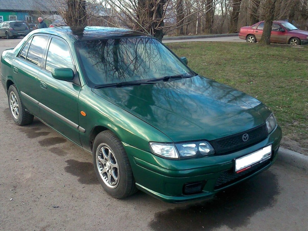 Мазда 626 1998 седан