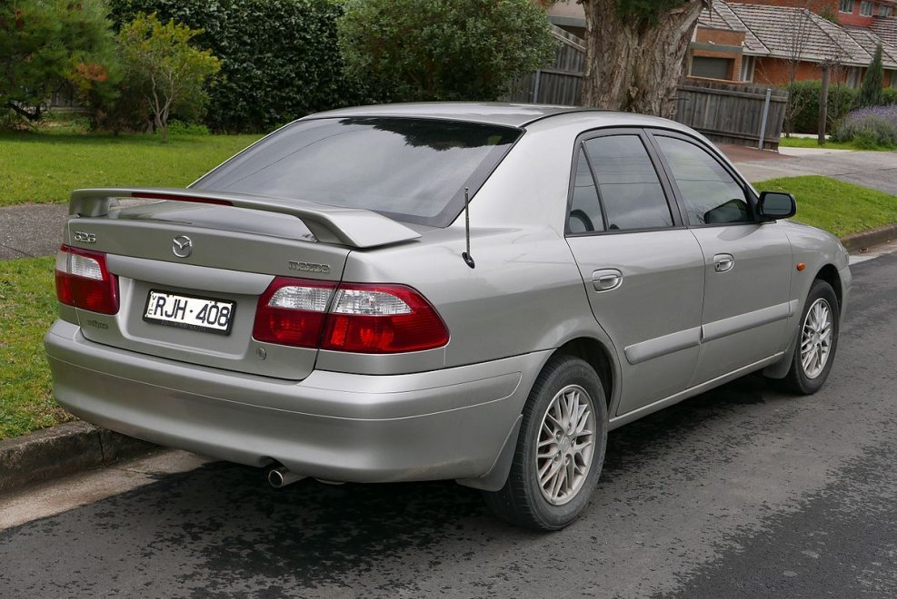 Mazda Capella 626